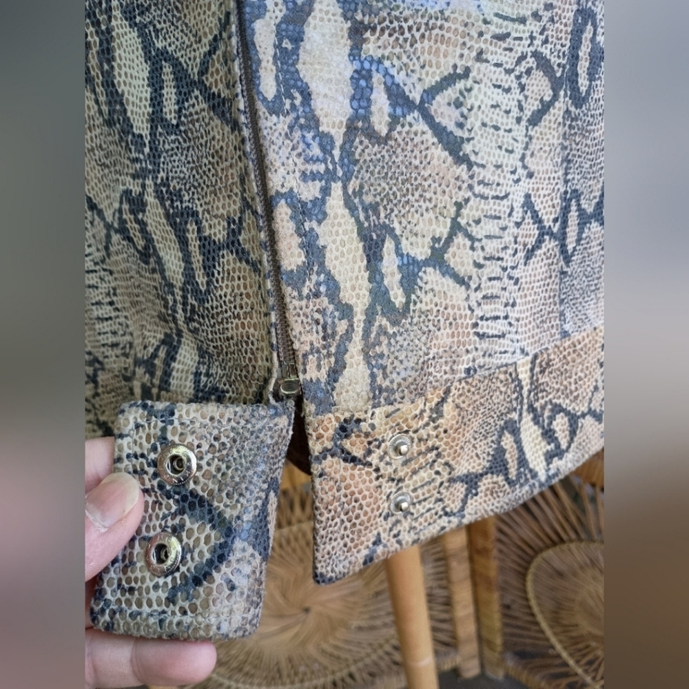 Rogue Snakeskin Pattern Leather Jacket_Large - image 5